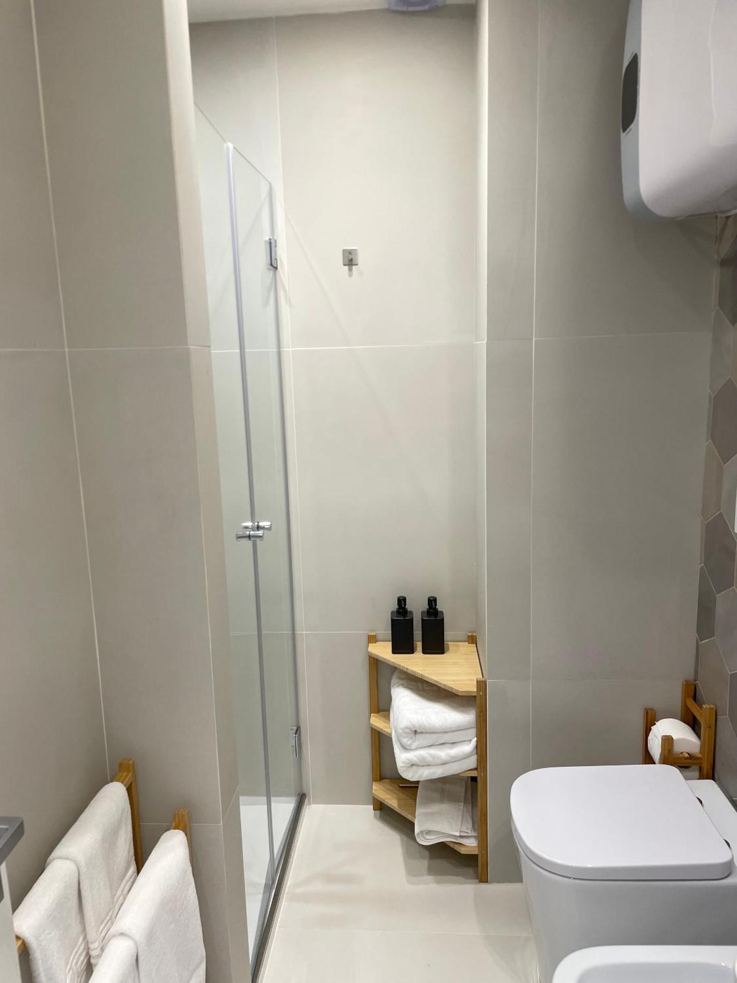 La Finestra Sul Mare Modern Apartment Giardini Naxos Room photo